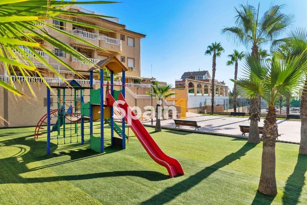 Atico En Guardamar Con 3 Habitaciones Guardamar del Segura Exteriör bild